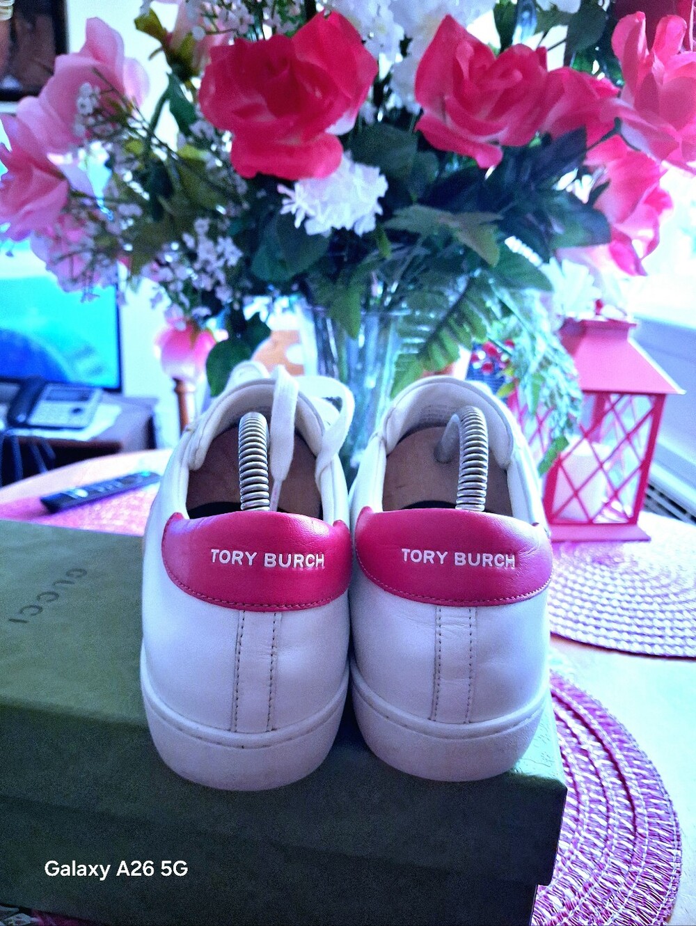 Tory Burch Color Block Signature T-Logo Leather Sneaker Shoes Size 9 - Picture 6 of 11